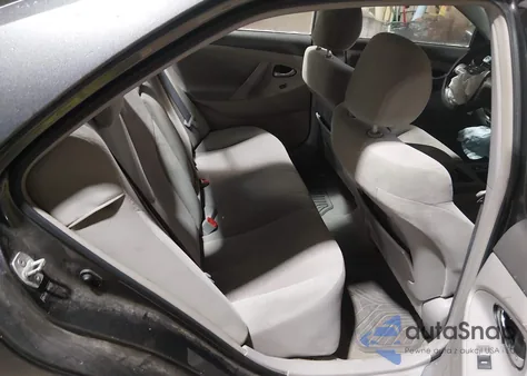 2010 Toyota Camry Le z USA, uszkodzony, nr VIN 4T4BF3EK8AR006594